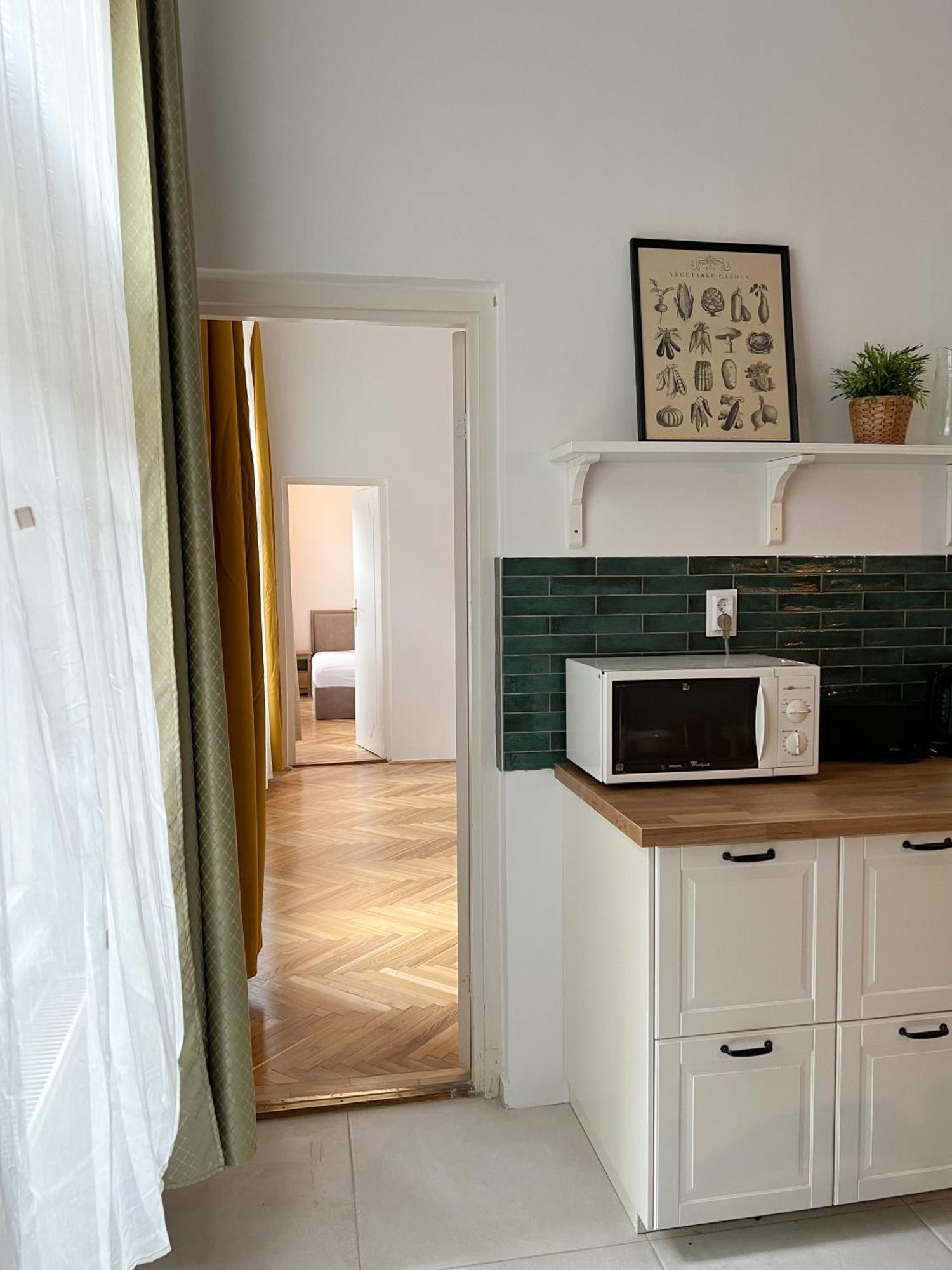 Large Home In Budapest — Fotók 2